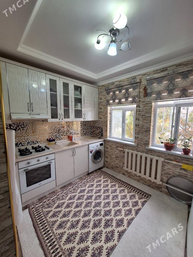 продаётся квартира - Мир 4 - img 4