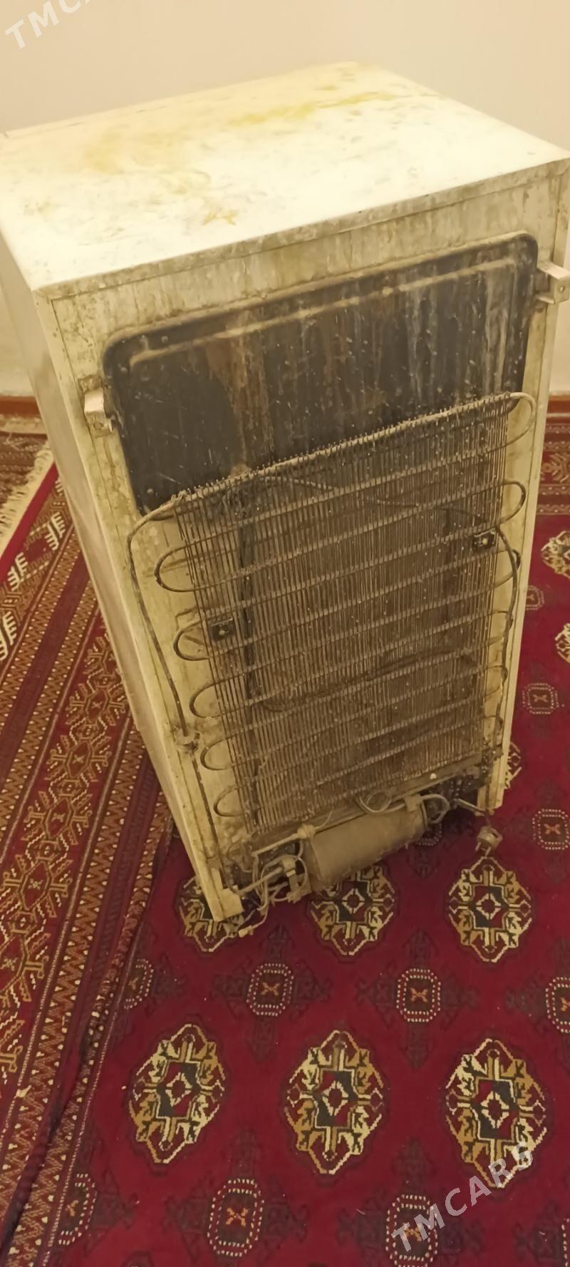 Hlodilnik - Гаудан "Б" - img 2