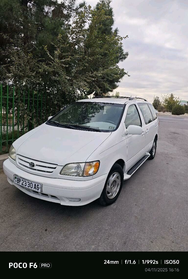 Toyota Sienna 2001 - 210 000 TMT - Бузмеин - img 2