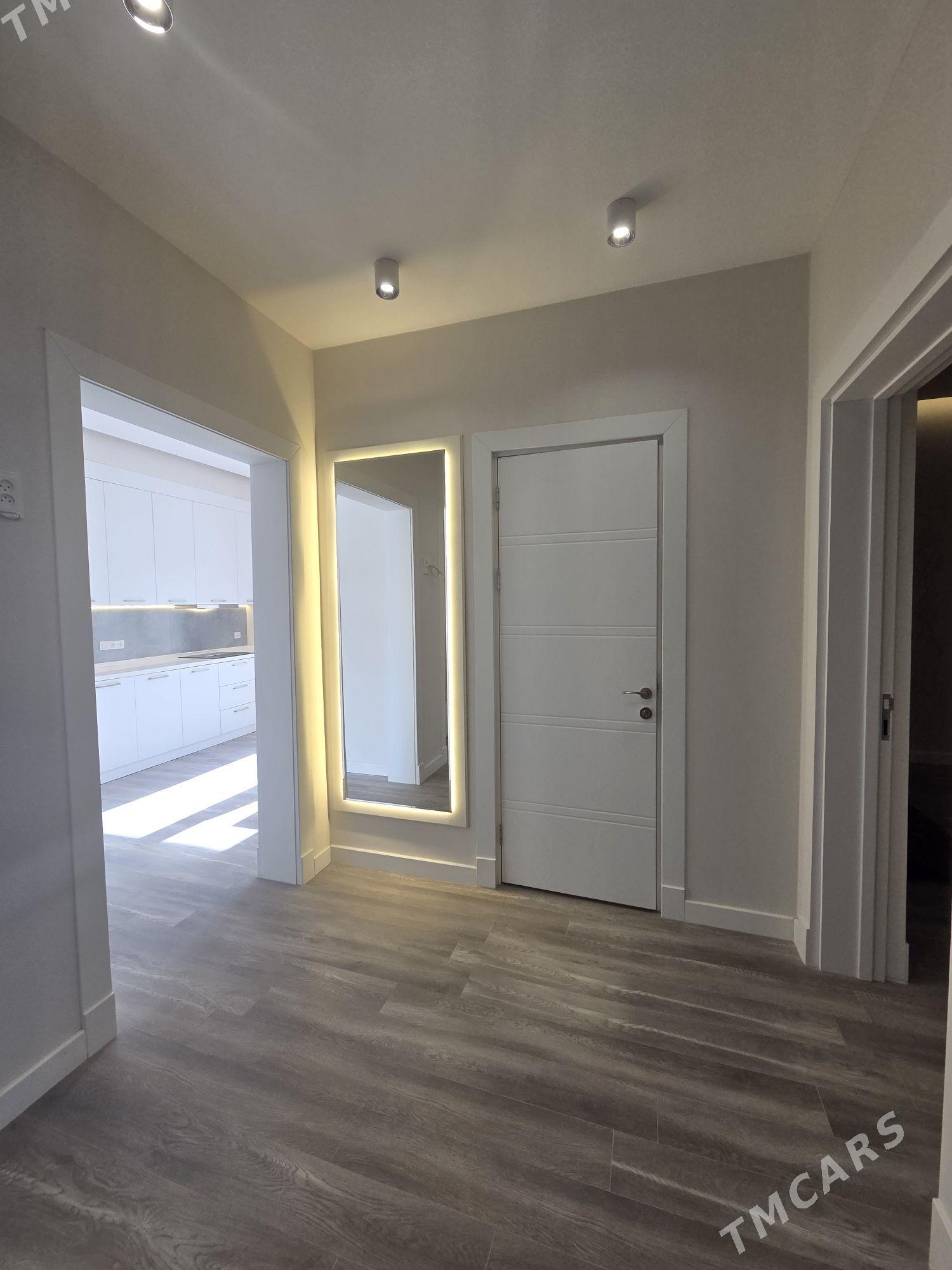 Taze Gurtly 3komnat 103m² - Ашхабад - img 1