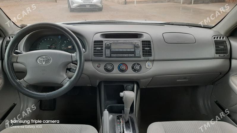 Toyota Camry 2003 - 125 000 TMT - Мары - img 2