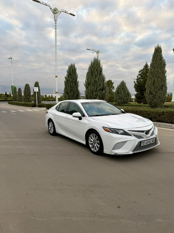 Toyota Camry 2018 - 245 000 TMT - Ашхабад - img 3