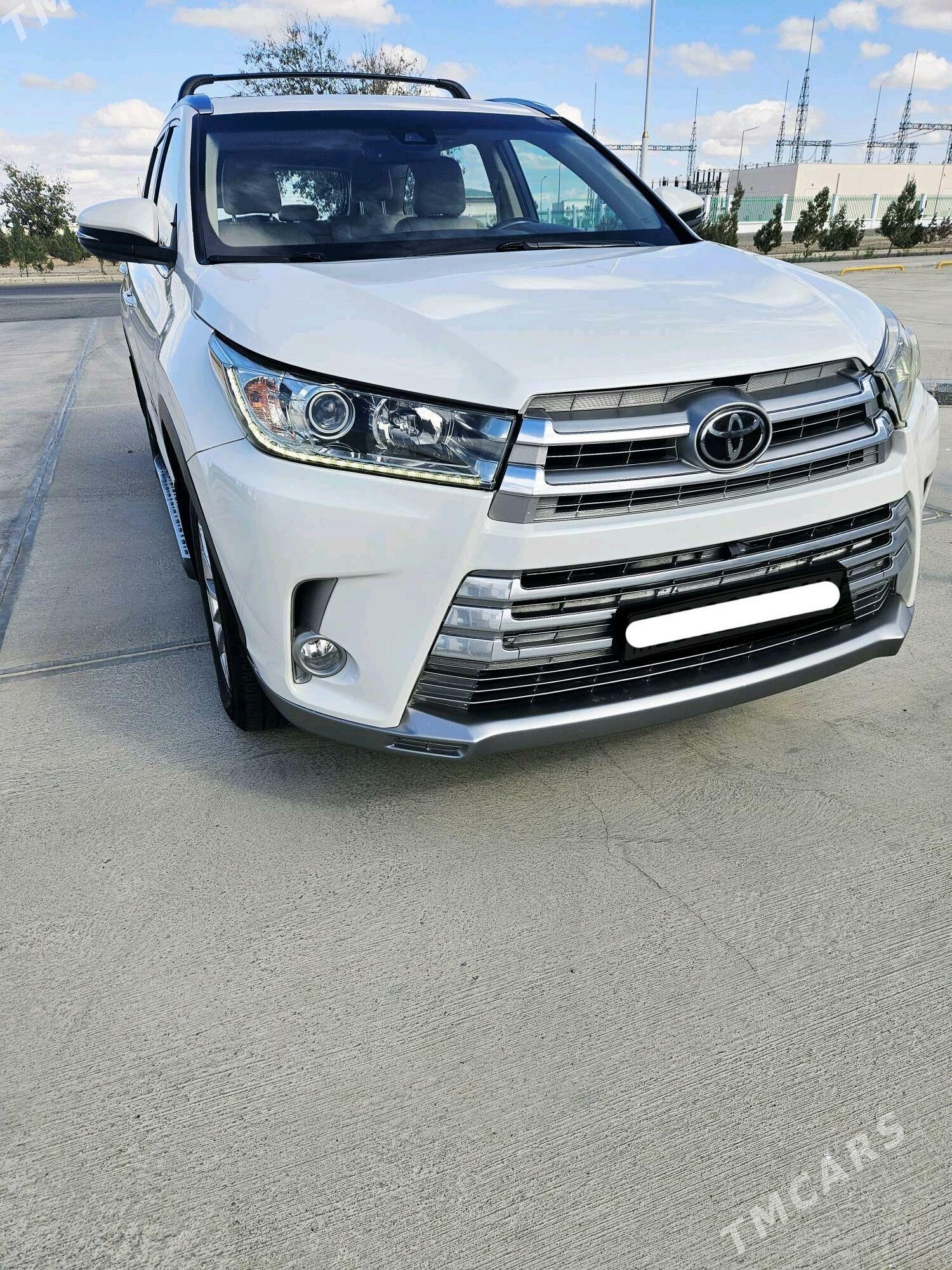 Toyota Highlander 2017 - 495 000 TMT - Ашхабад - img 2