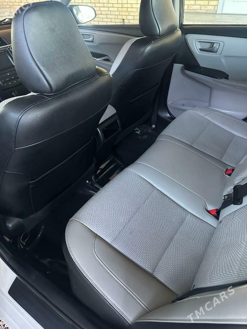 Toyota Camry 2017 - 260 000 TMT - Мары - img 6