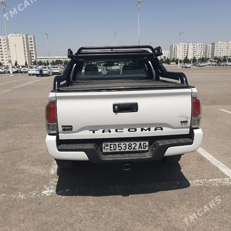 Toyota Tacoma 2018 - 420 000 TMT - Aşgabat - img 7