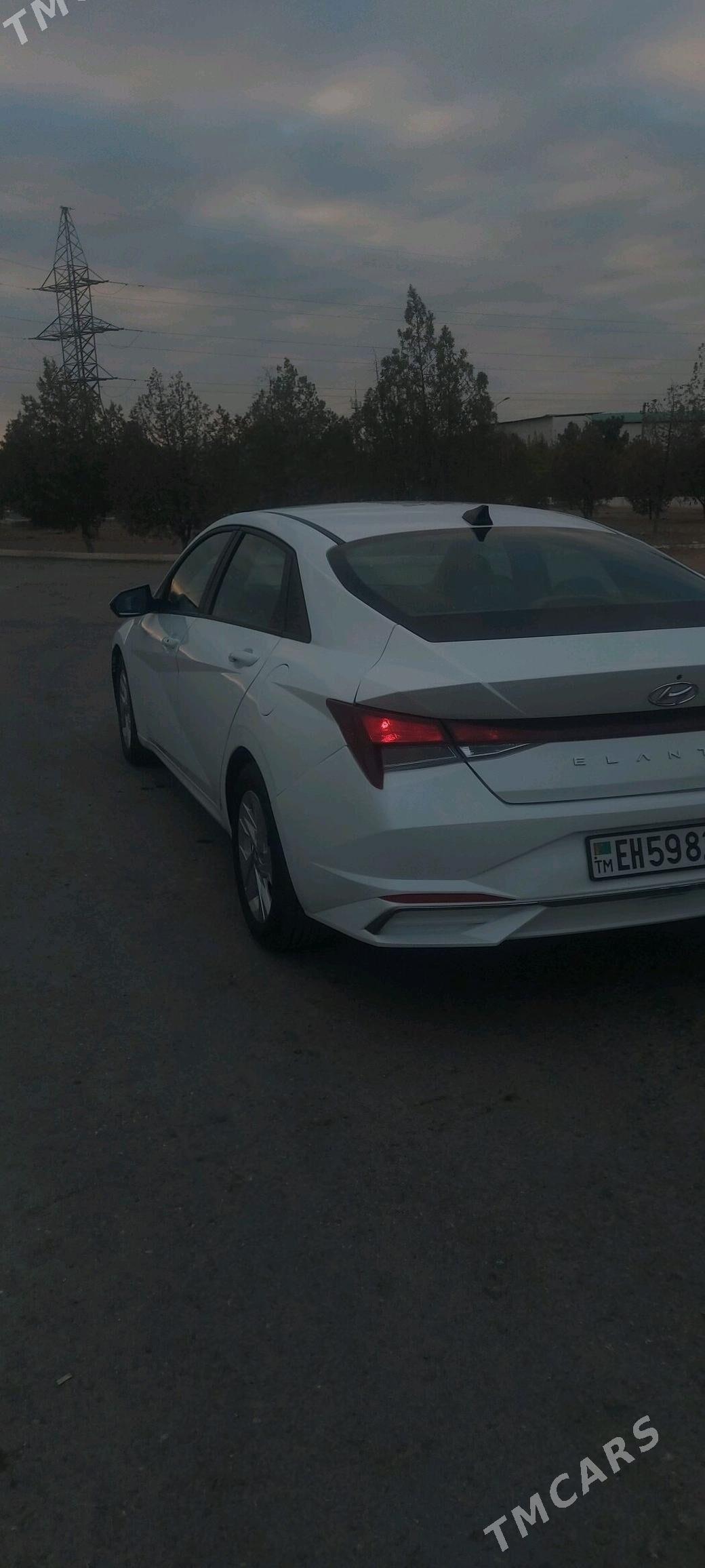 Hyundai Elantra 2020 - 260 000 TMT - Ашхабад - img 4