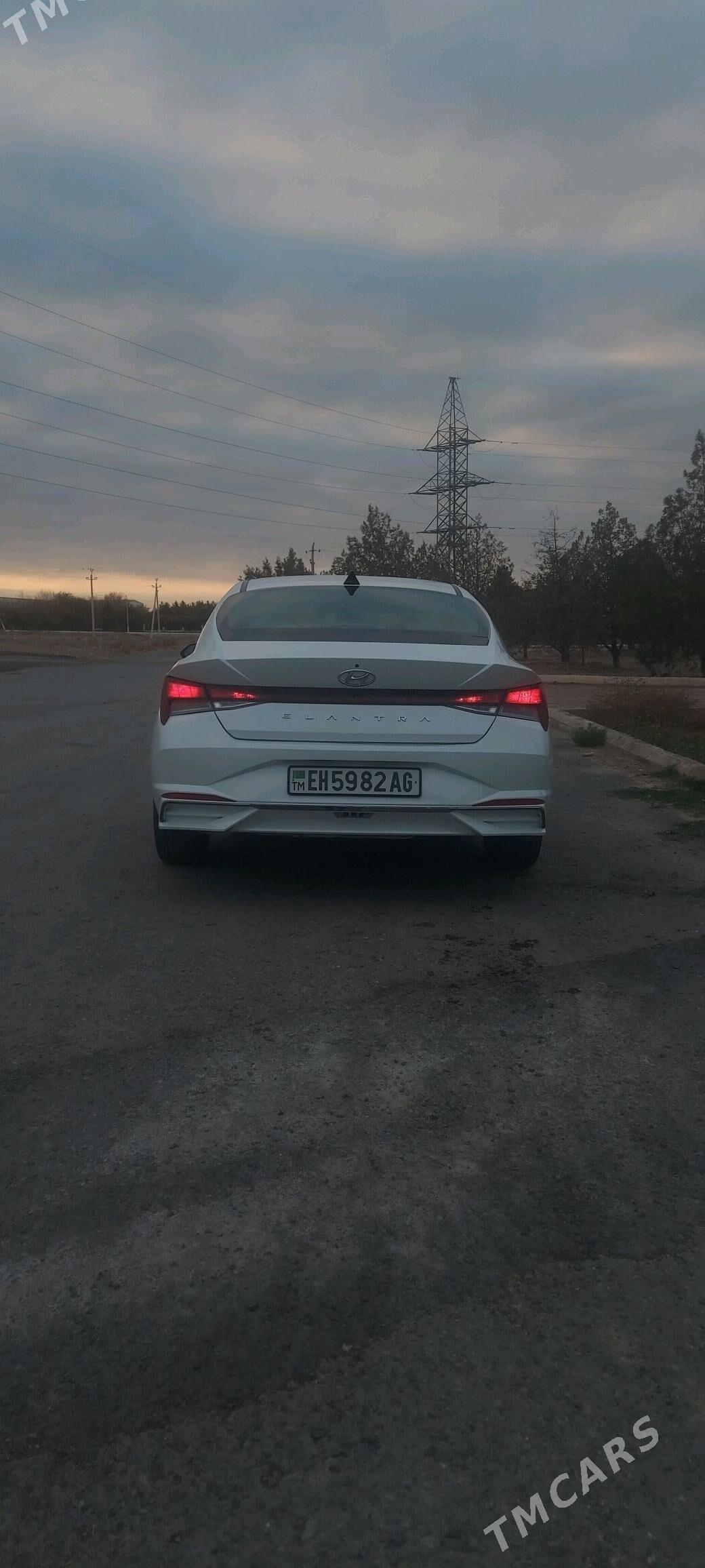Hyundai Elantra 2020 - 260 000 TMT - Ашхабад - img 8