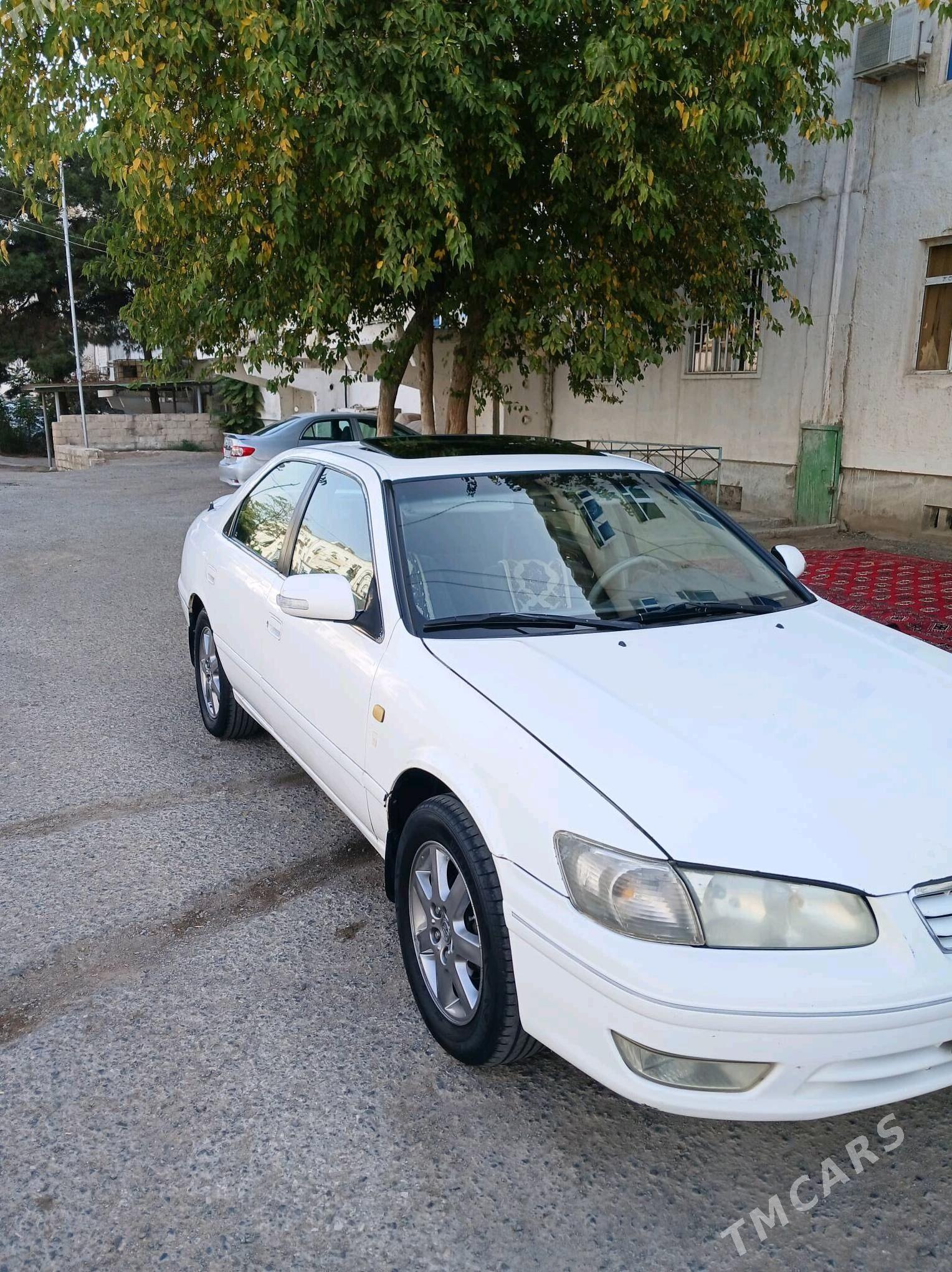 Toyota Camry 2001 - 130 000 TMT - Туркменбаши - img 1
