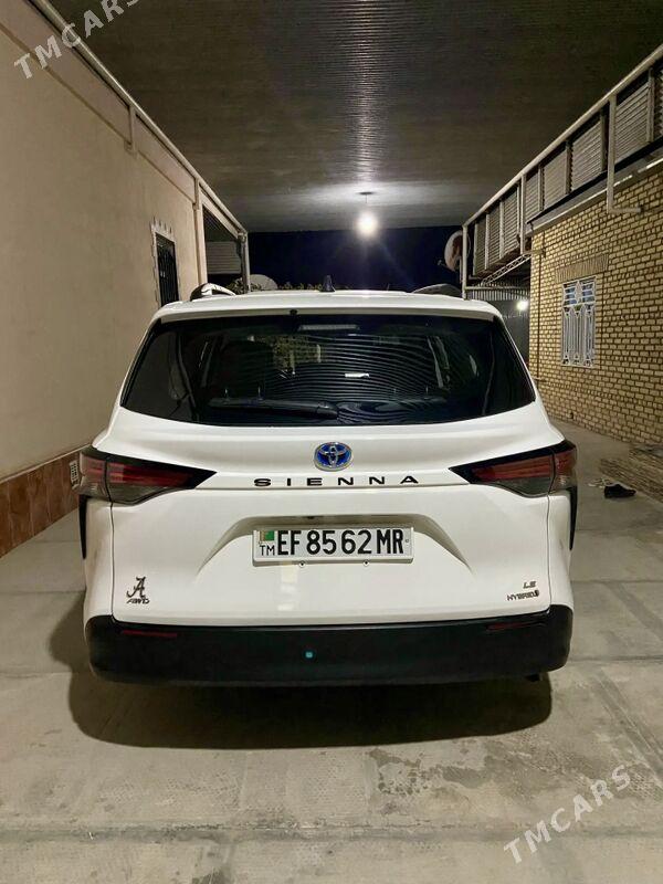 Toyota Sienna 2022 - 470 000 TMT - Мары - img 2