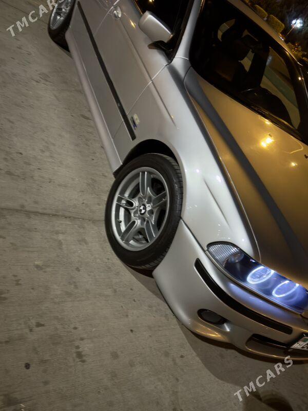 BMW E39 2000 - 140 000 TMT - Туркменабат - img 2