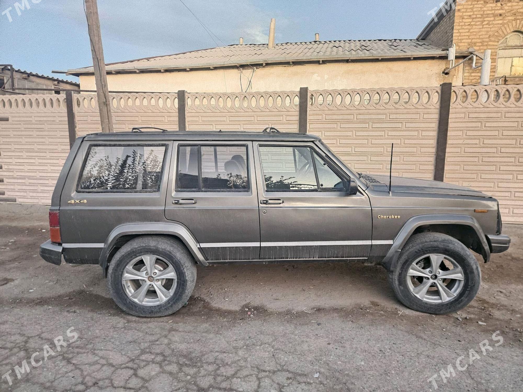 Jeep Cherokee 1990 - 22 000 TMT - Мургап - img 3