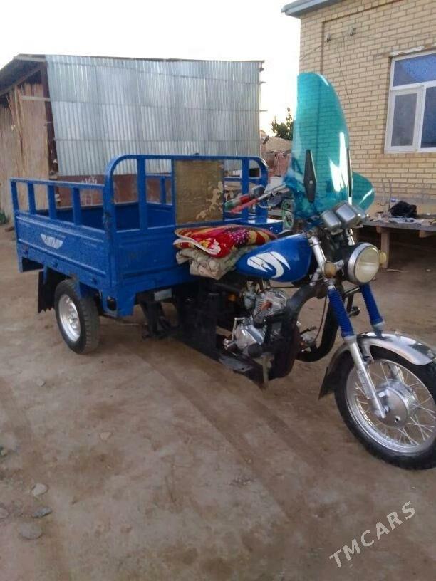 Fekon FK150-8G 2012 - 17 000 TMT - Сакарчага - img 1