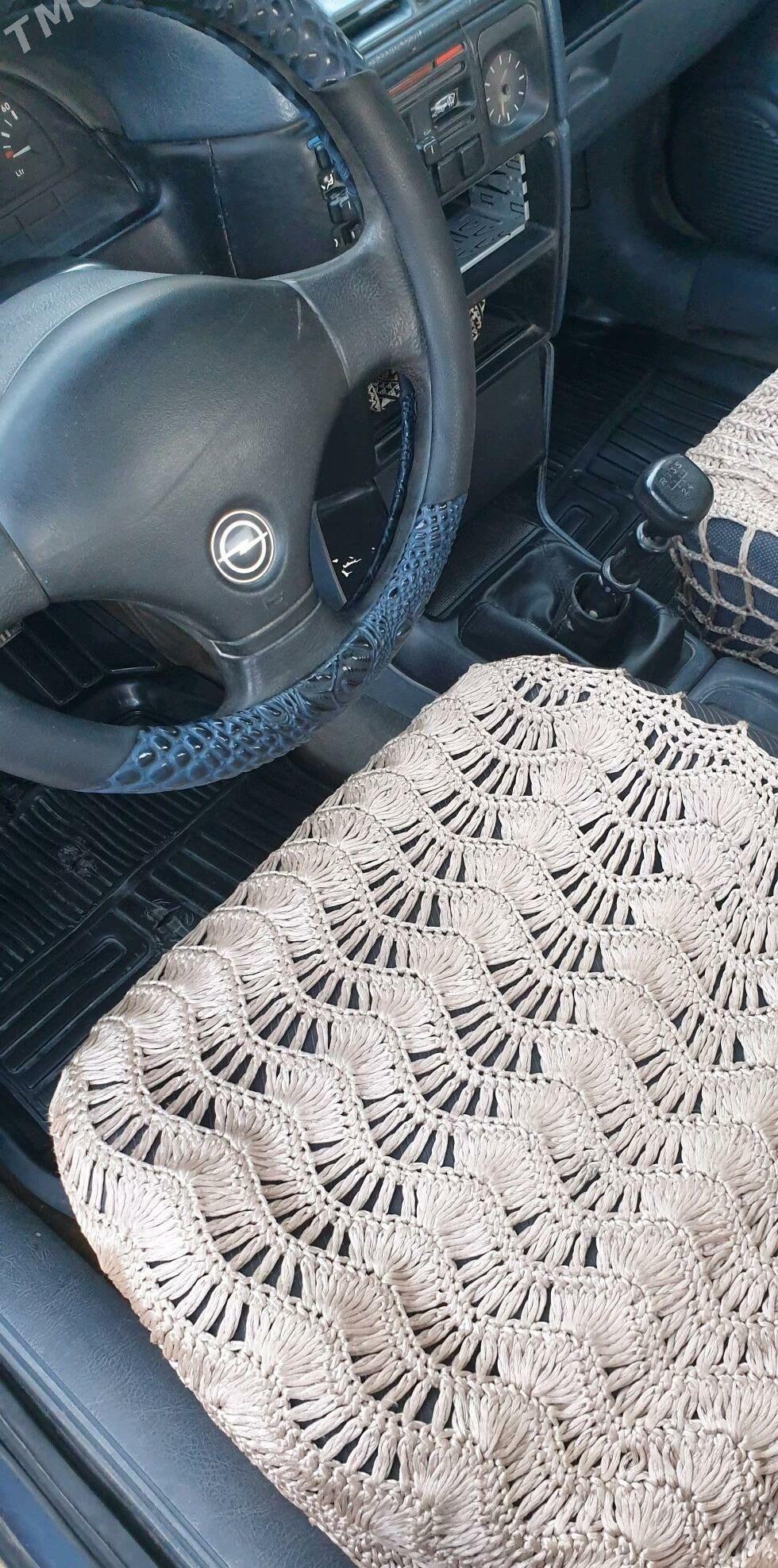 Opel Vectra 1990 - 30 000 TMT - Болдумсаз - img 6