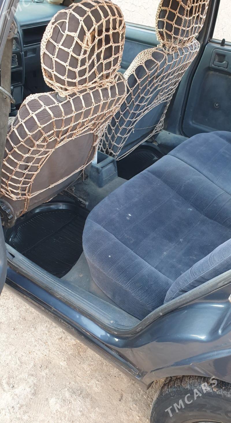 Opel Vectra 1990 - 30 000 TMT - Болдумсаз - img 7