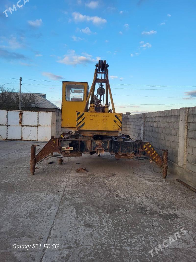 Zil 130 2000 - 6 000 TMT - Kaka - img 2