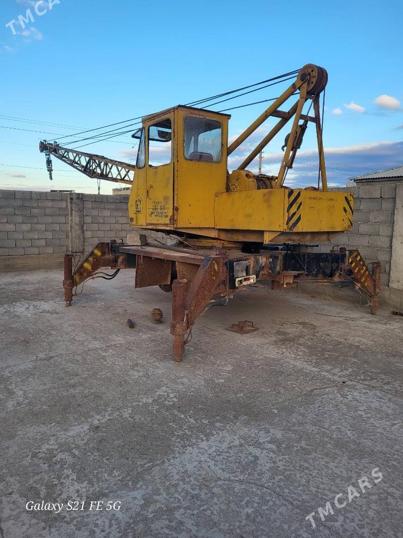 Zil 130 2000 - 6 000 TMT - Kaka - img 3