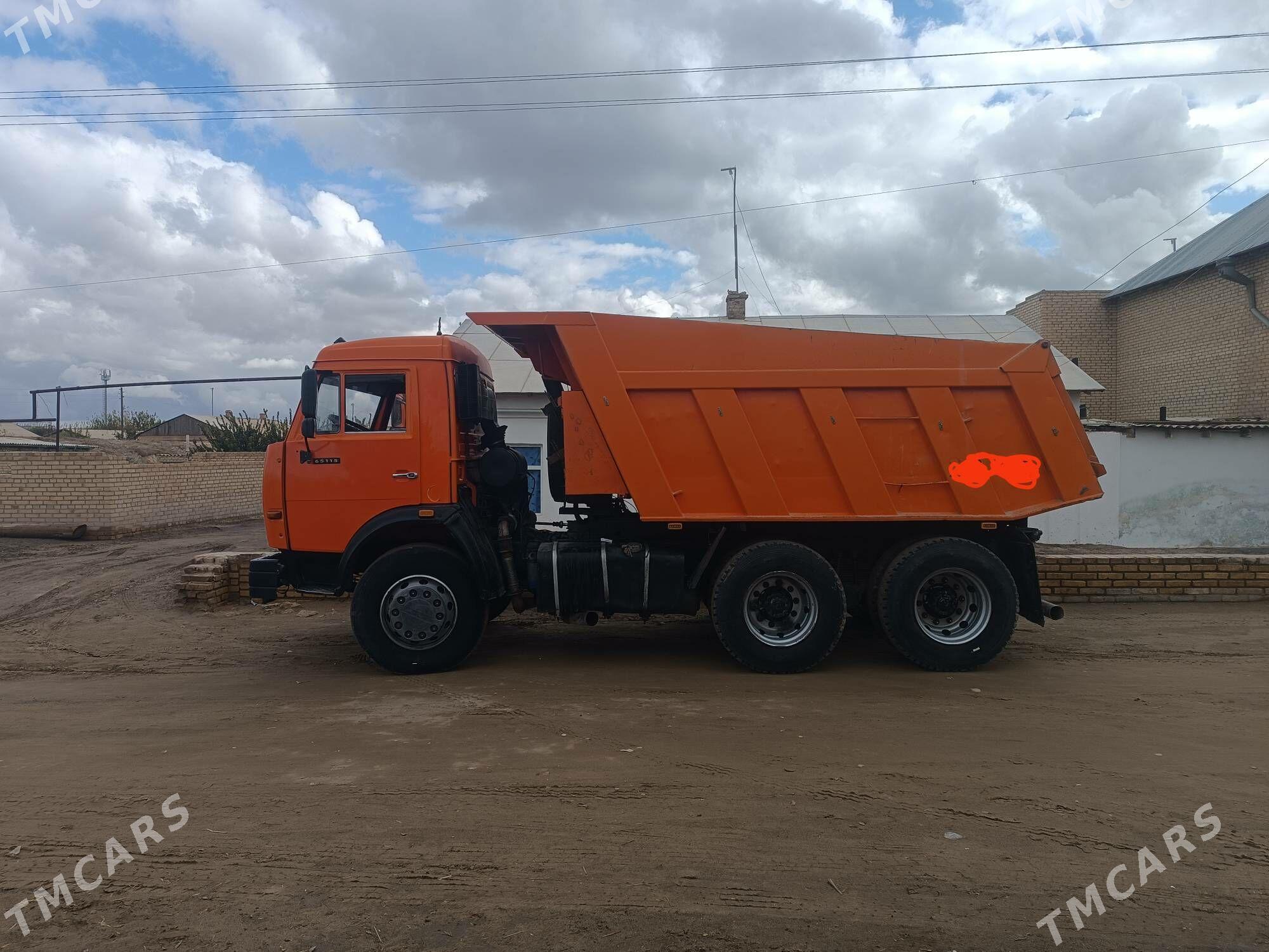 Kamaz 6520 2010 - 265 000 TMT - Керки - img 4