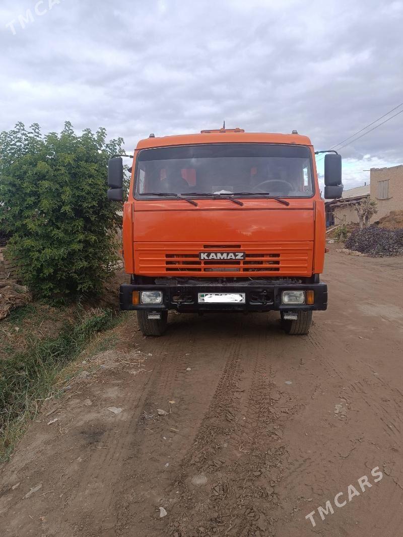 Kamaz 6520 2010 - 265 000 TMT - Керки - img 1