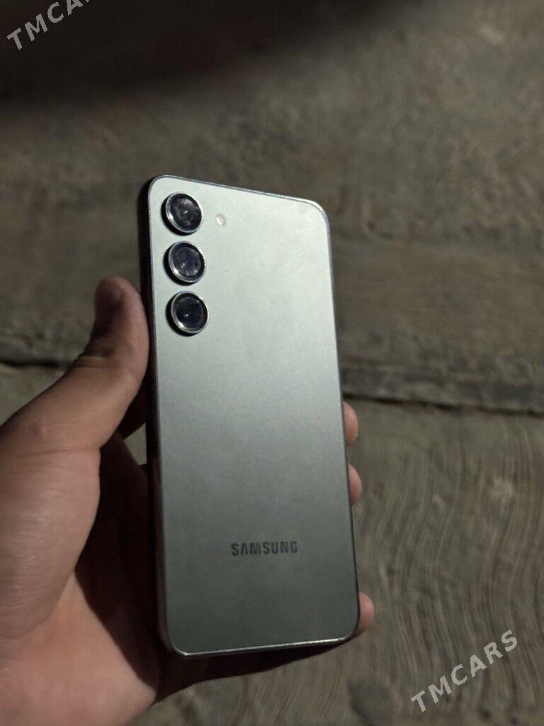 Samsung S23 - Mary - img 4