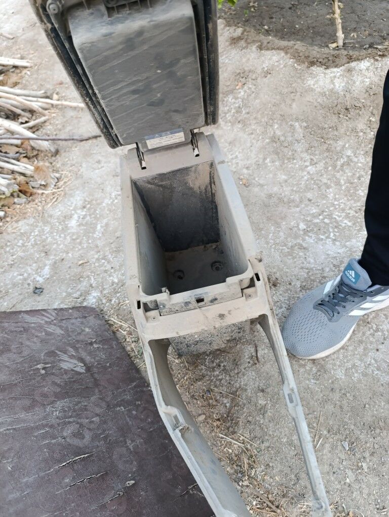 Duty Camry 02 350 TMT - Ruhabat (90-njy razýezd) - img 2