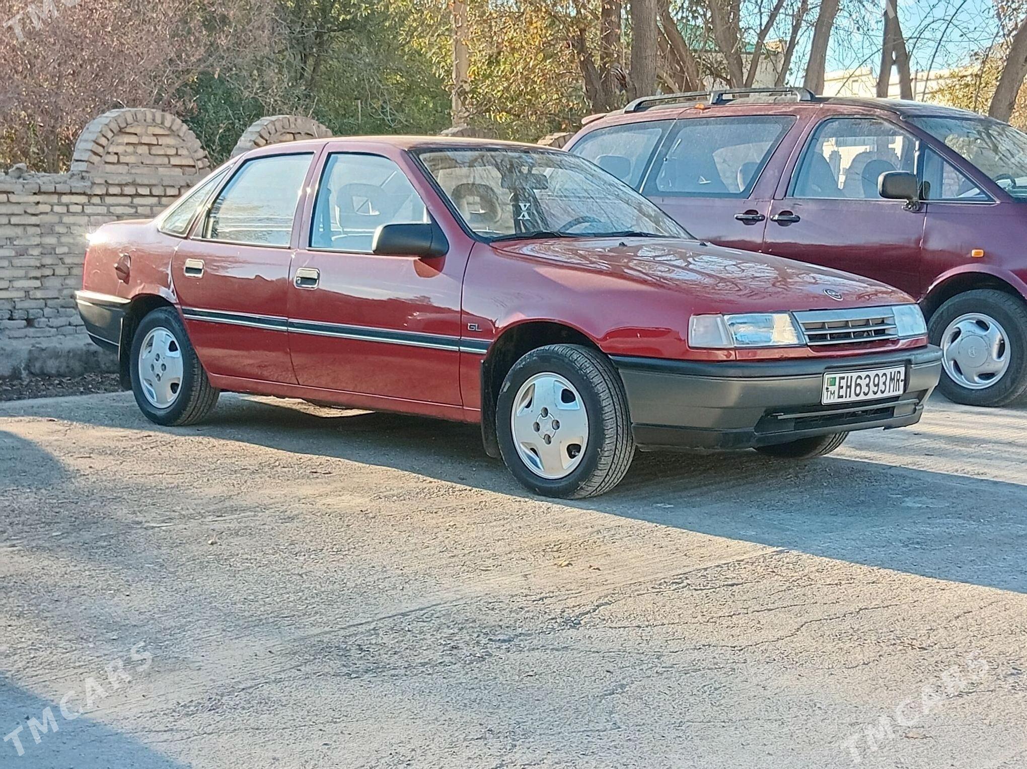 Opel Vectra 1990 - 60 000 TMT - Мары - img 5