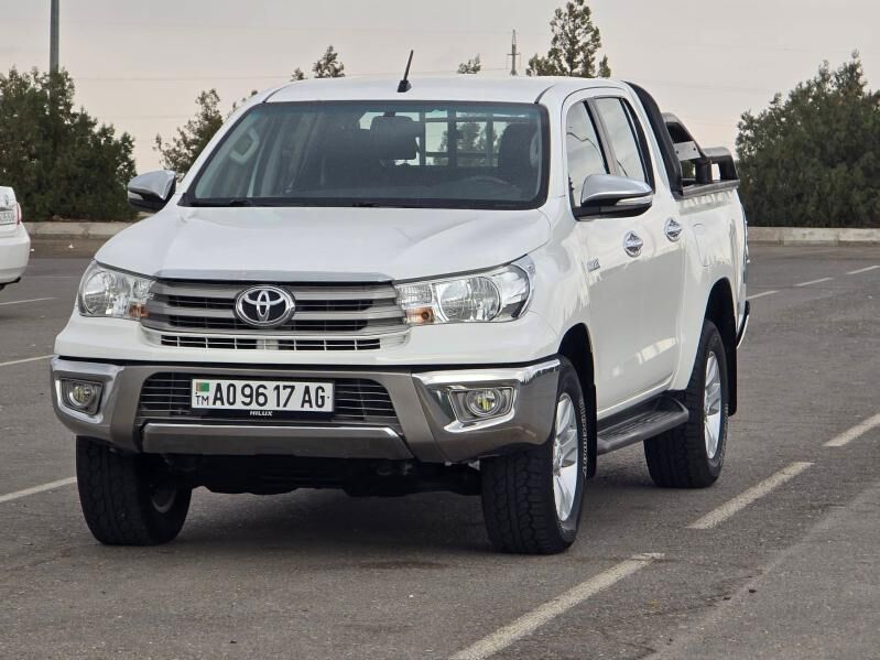 Toyota Hilux 2016 - 467 000 TMT - Aşgabat - img 7