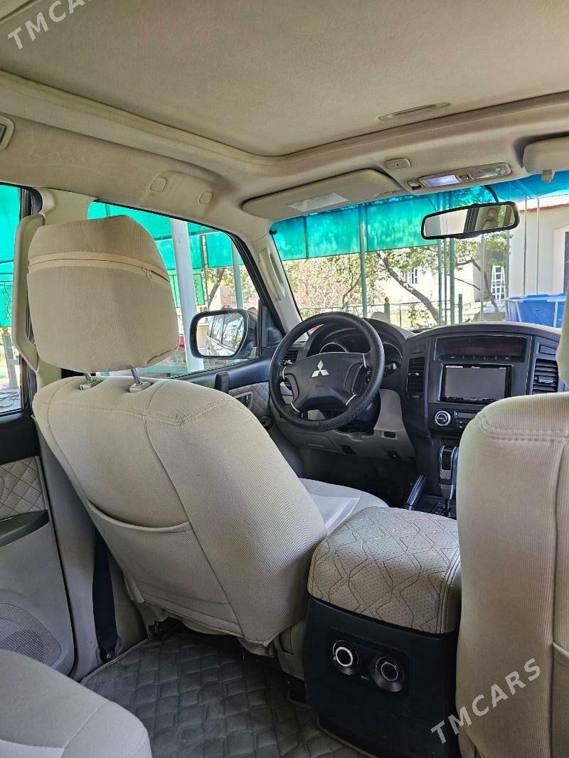 Mitsubishi Pajero 2014 - 289 000 TMT - Чоганлы - img 9