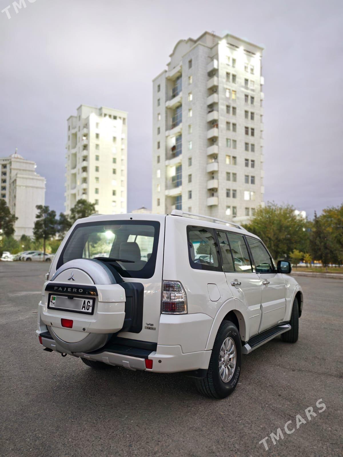 Mitsubishi Pajero 2014 - 289 000 TMT - Чоганлы - img 2