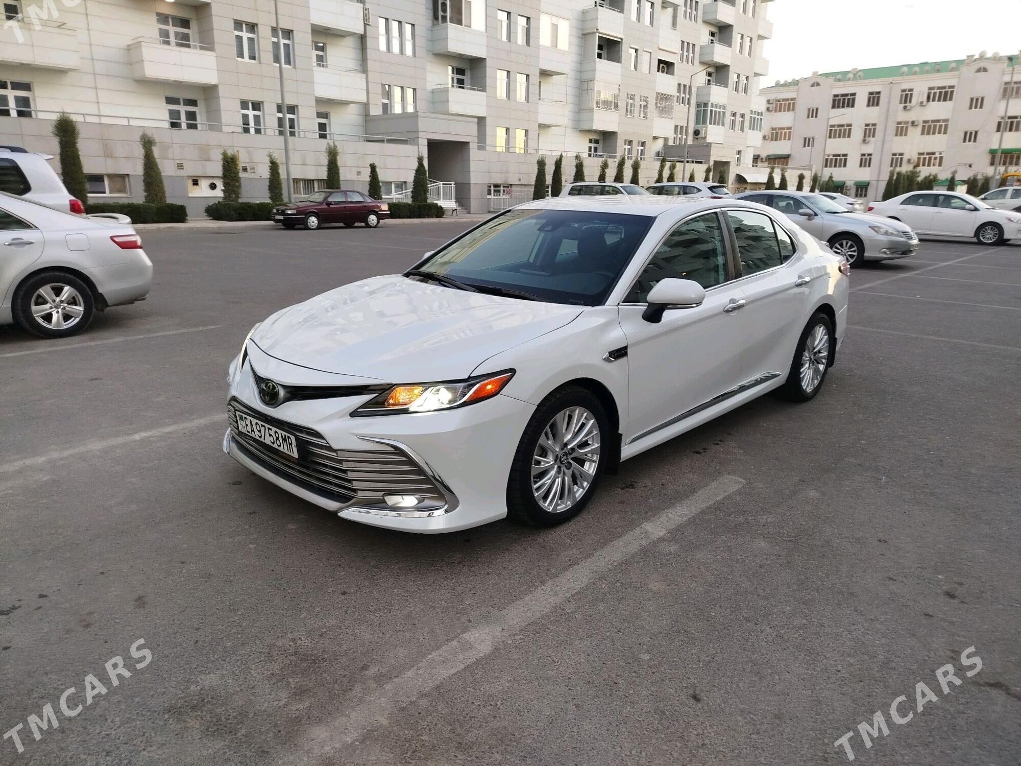 Toyota Camry 2022 - 300 000 TMT - Мары - img 2
