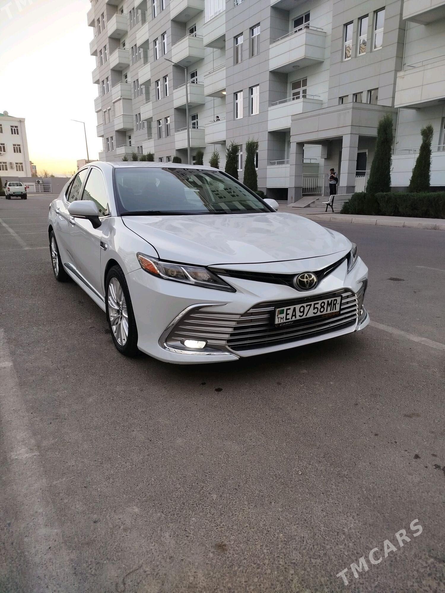 Toyota Camry 2022 - 300 000 TMT - Мары - img 10