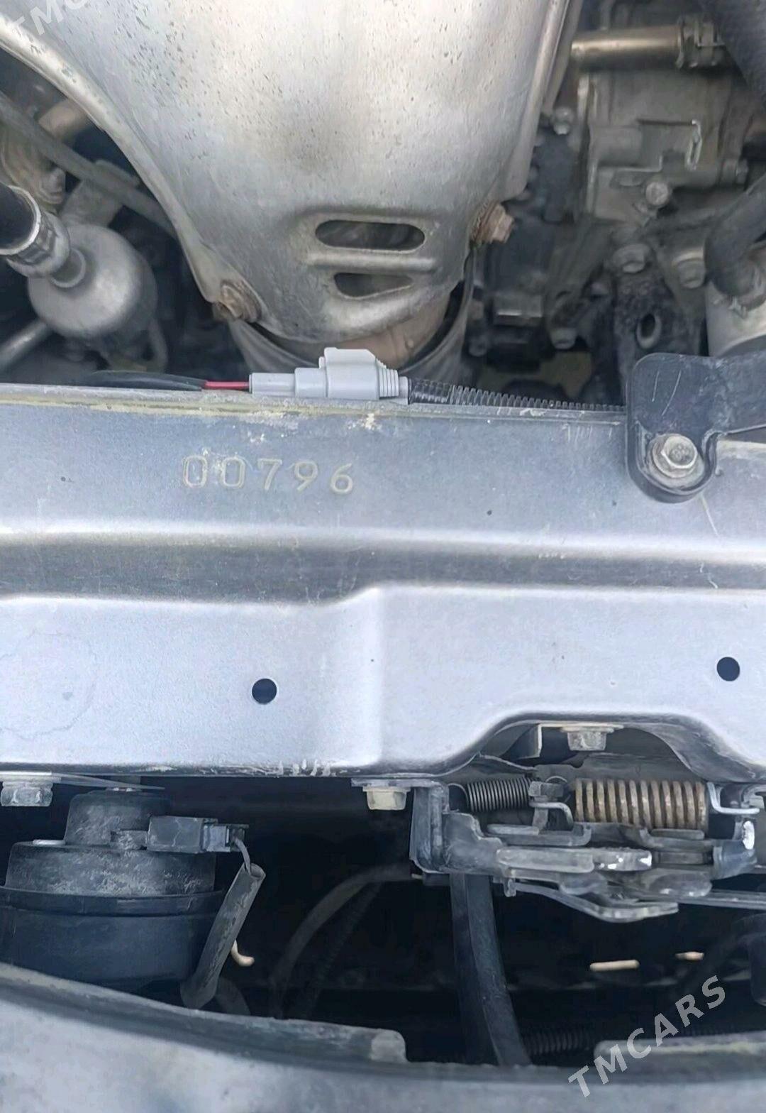 Toyota Camry 2011 - 200 000 TMT - Туркменабат - img 8