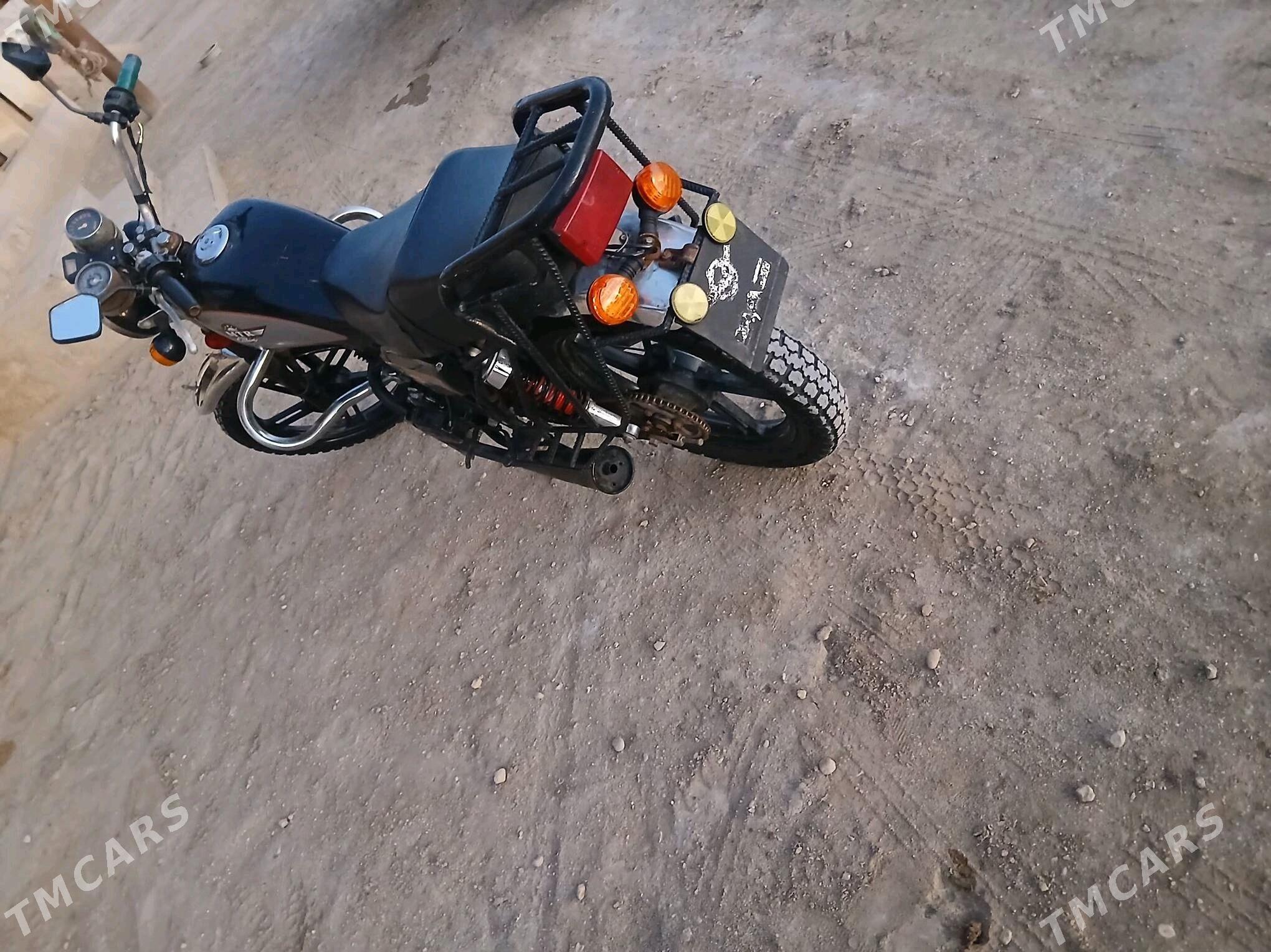 Fekon FK150-8G 2022 - 7 400 TMT - Эсенгулы - img 3