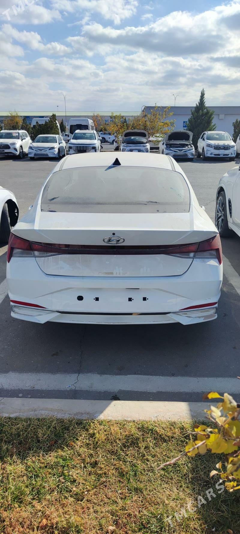 Hyundai Elantra 2021 - 260 000 TMT - Ашхабад - img 5