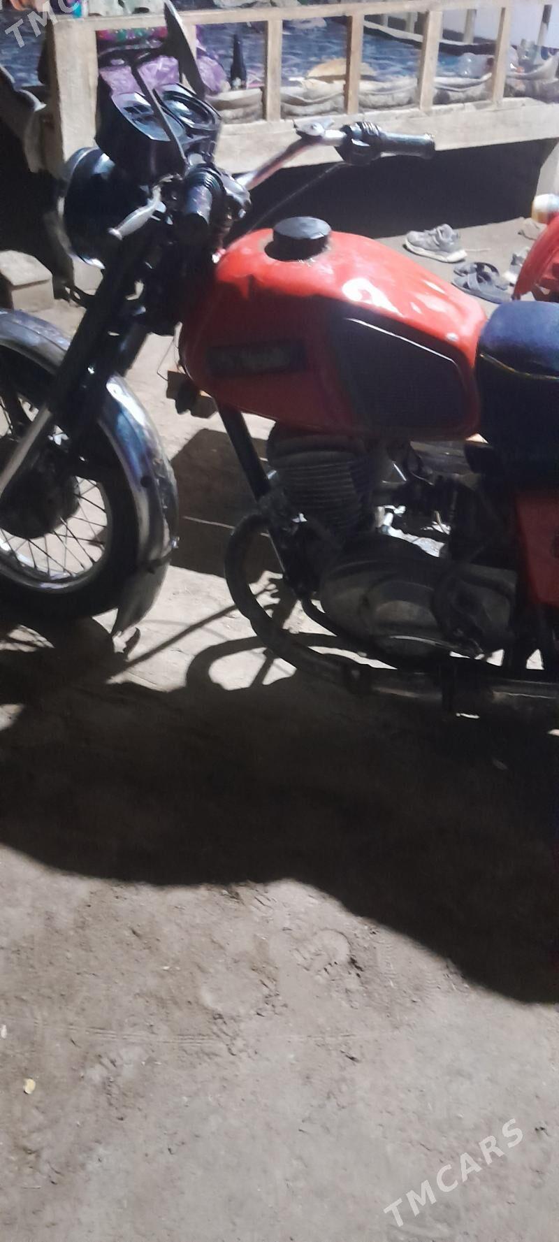 Iž Planeta 4 1998 - 8 000 TMT - Halaç - img 3