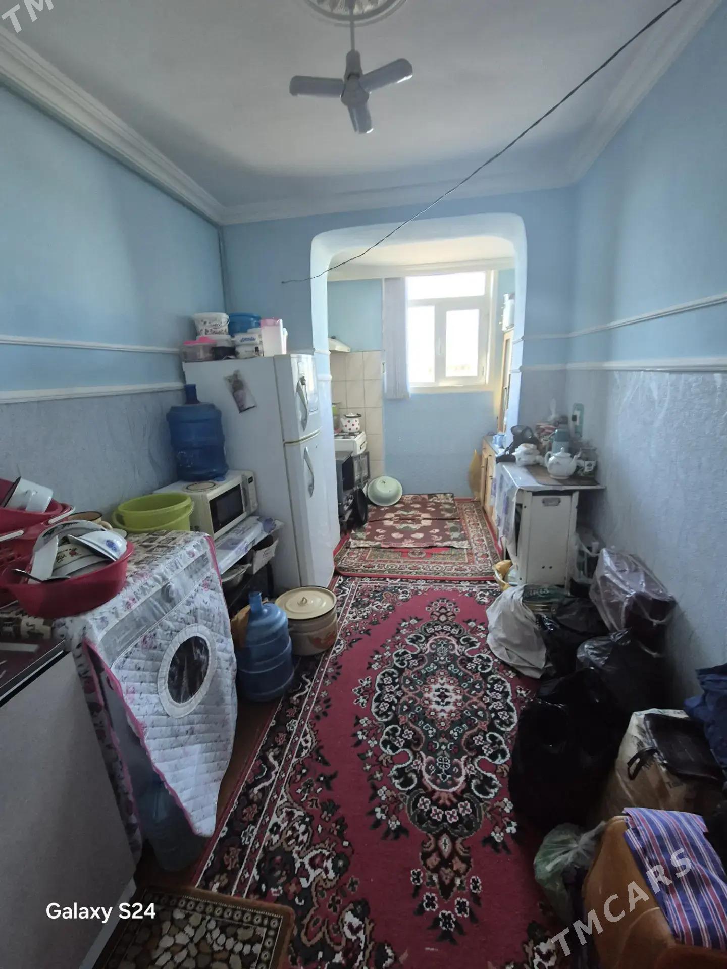 207kw 3etaz 1komnat - Балканабат - img 2