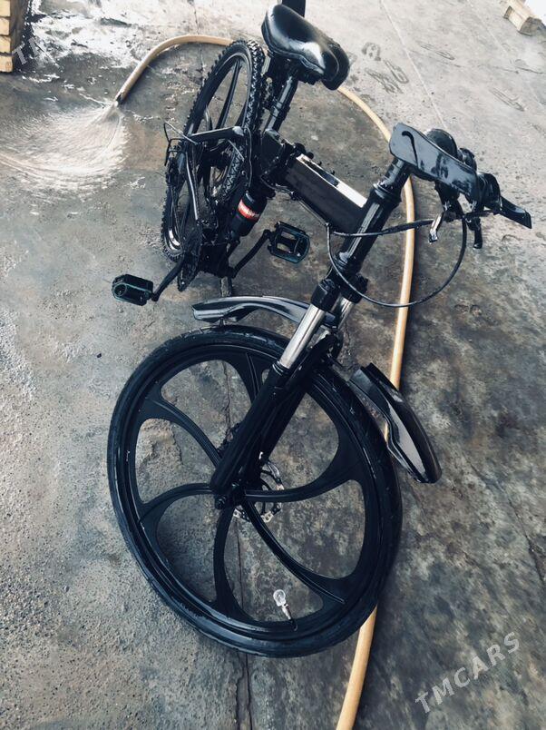 welik bmw tigir - Мары - img 2