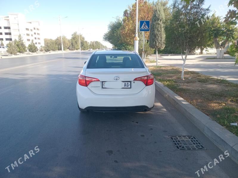 Toyota Corolla 2017 - 210 000 TMT - Ашхабад - img 3