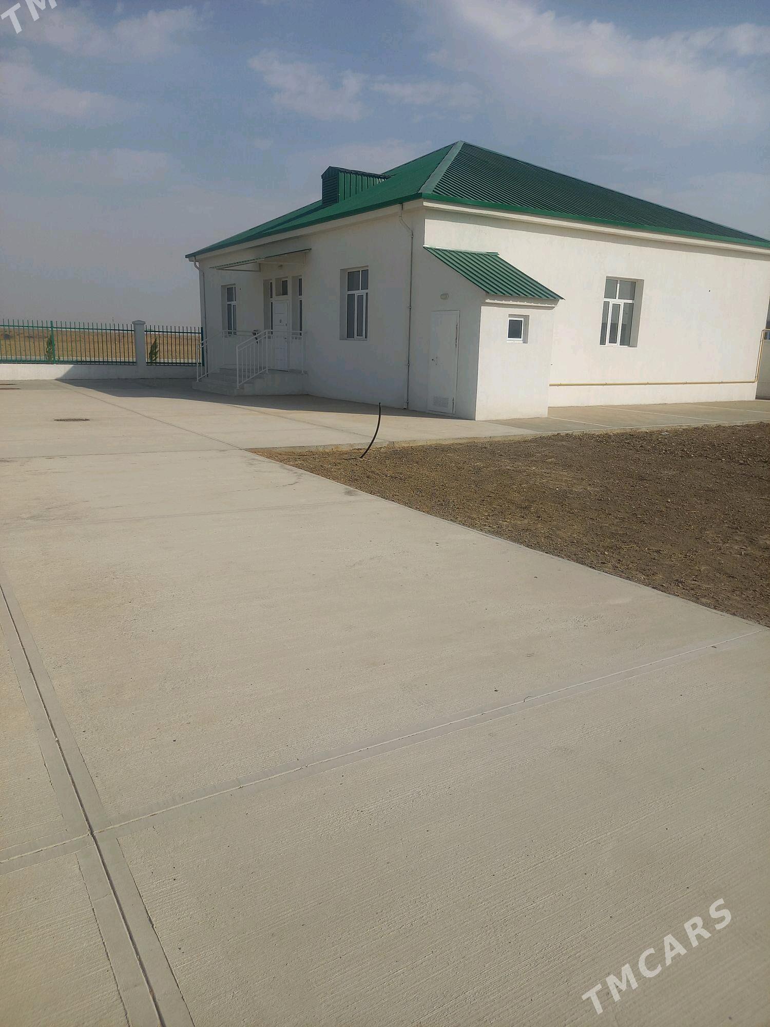 Arenda plon jay - Анев - img 1