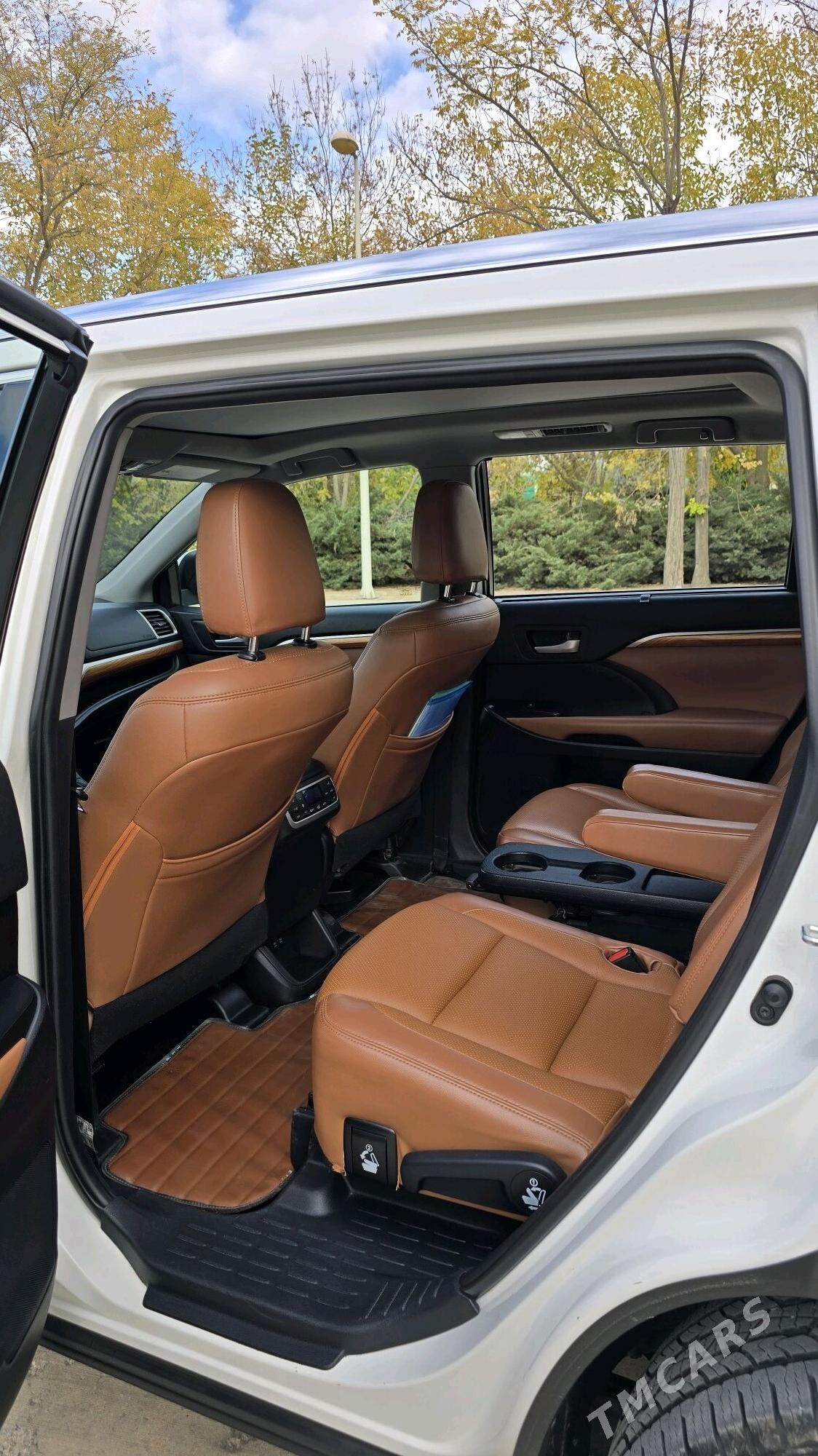 Toyota Highlander 2019 - 600 000 TMT - Ашхабад - img 5