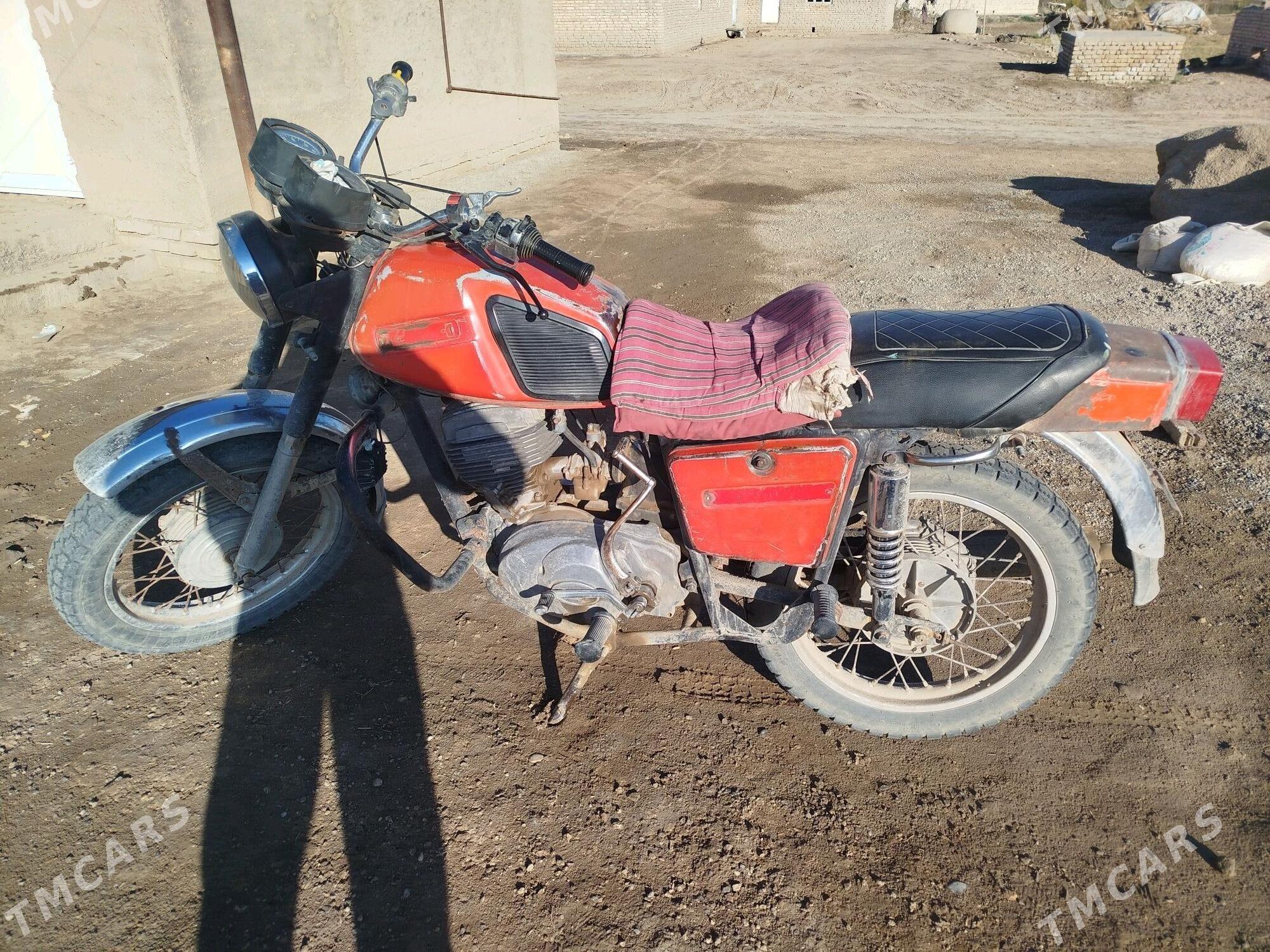 Iž Planeta 5 1994 - 7 000 TMT - Türkmengala - img 2