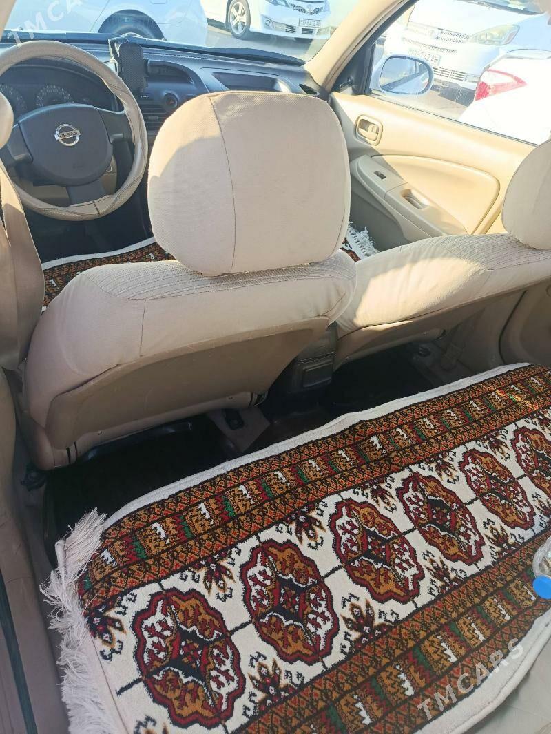 Nissan Sunny 2010 - 140 000 TMT - Бекреве - img 8