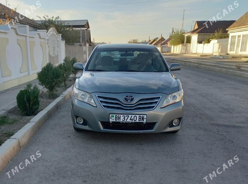 Toyota Camry 2010 - 185 000 TMT - Balkanabat - img 2