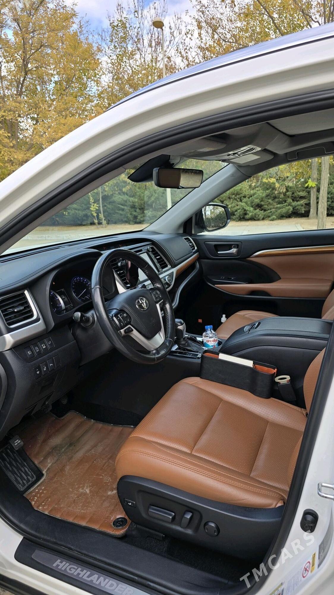 Toyota Highlander 2019 - 600 000 TMT - Ашхабад - img 6