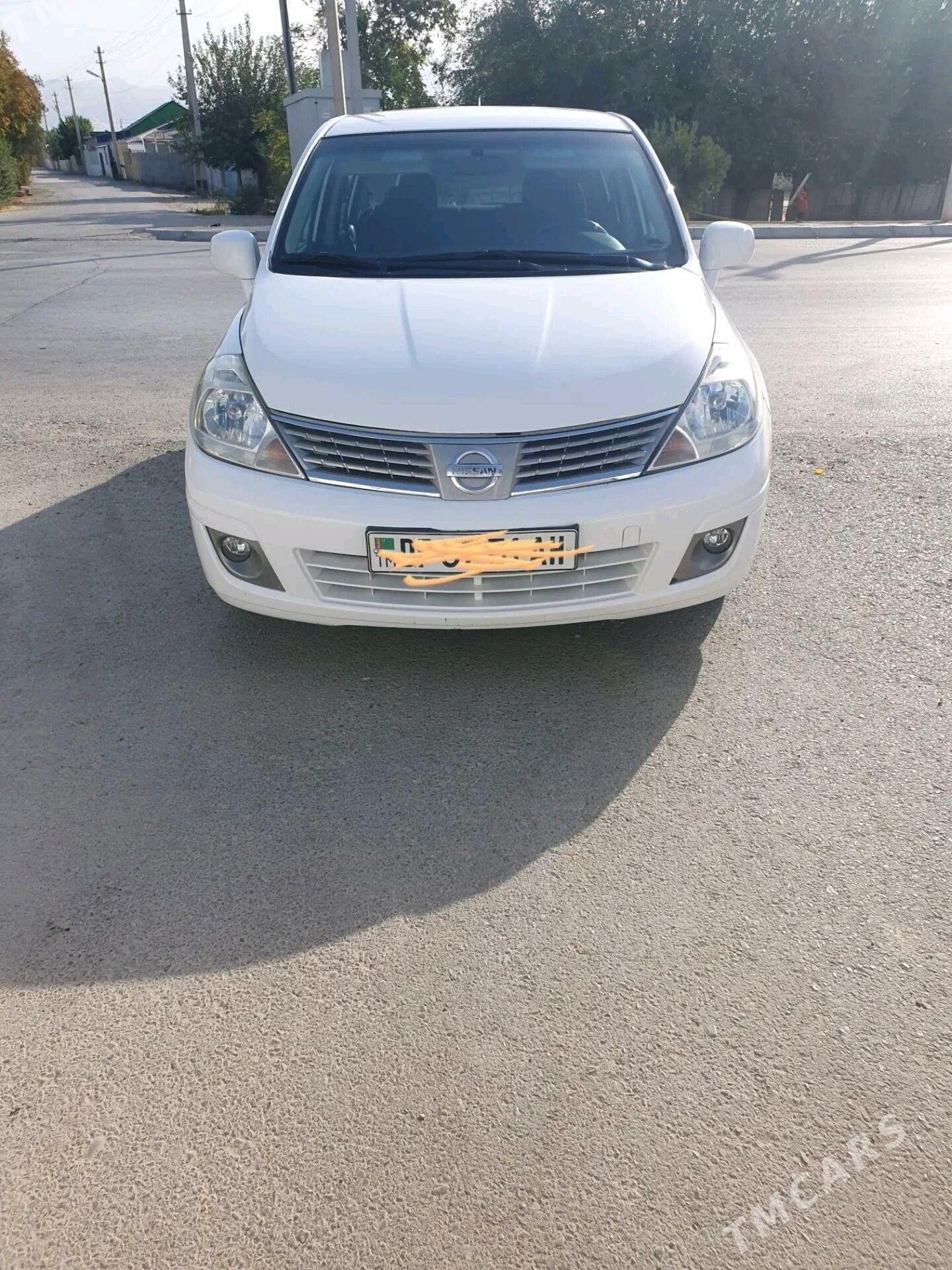 Nissan Versa 2012 - 125 000 TMT - Анев - img 5