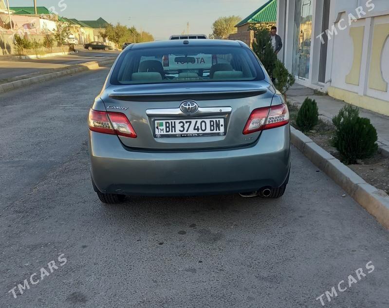 Toyota Camry 2010 - 185 000 TMT - Balkanabat - img 4