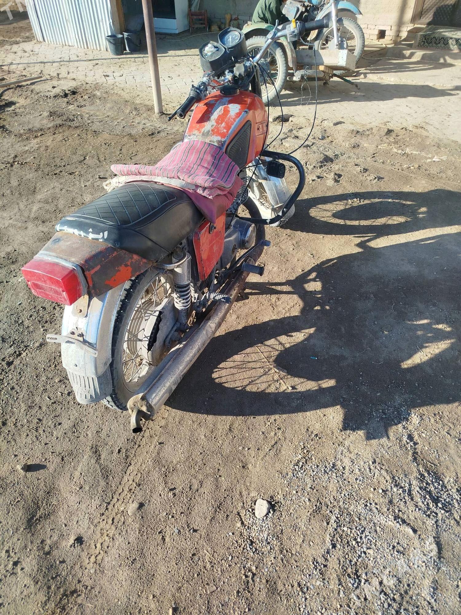 Iž Planeta 5 2010 - 7 000 TMT - Türkmengala - img 1