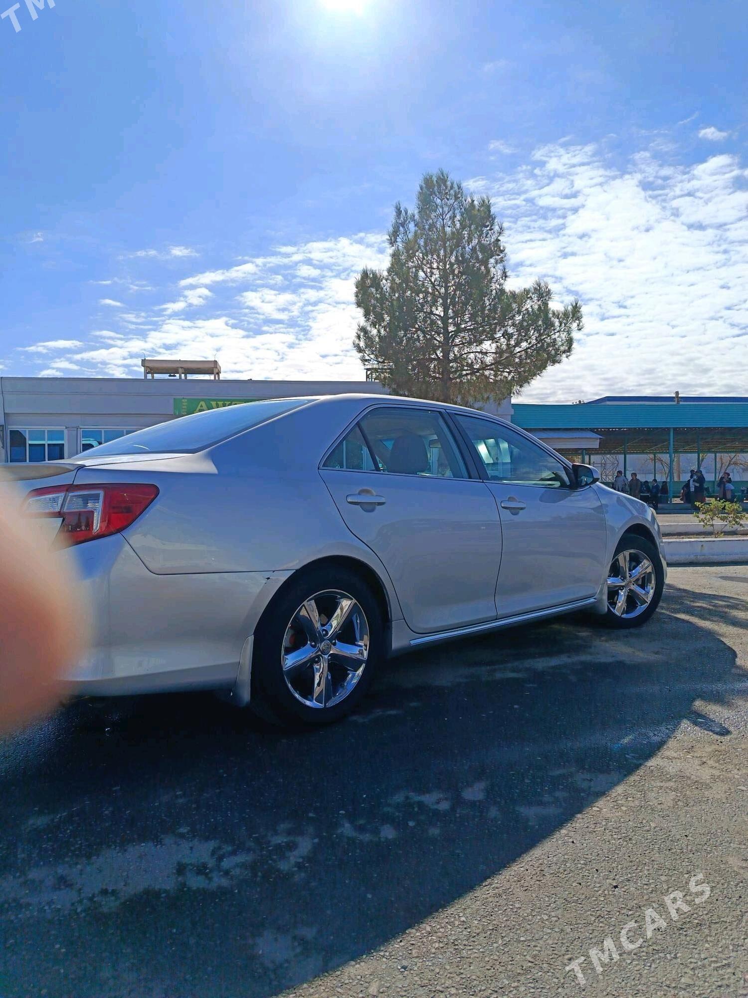 Toyota Camry 2012 - 185 000 TMT - Mary - img 4