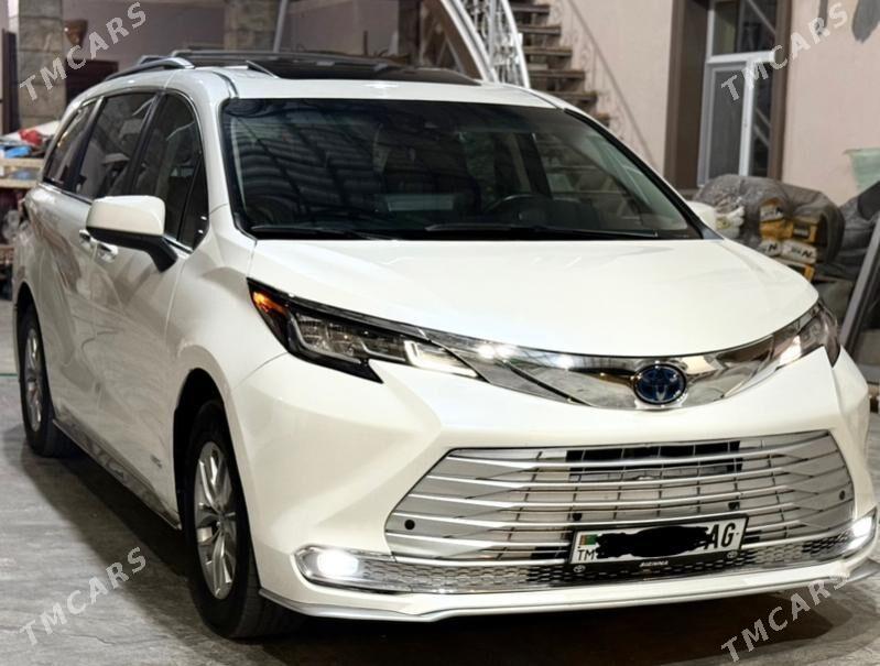Toyota Sienna 2022 - 510 000 TMT - Ашхабад - img 2