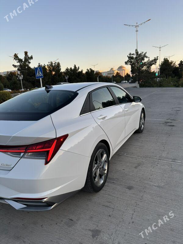 Hyundai Elantra 2022 - 315 000 TMT - Туркменабат - img 7