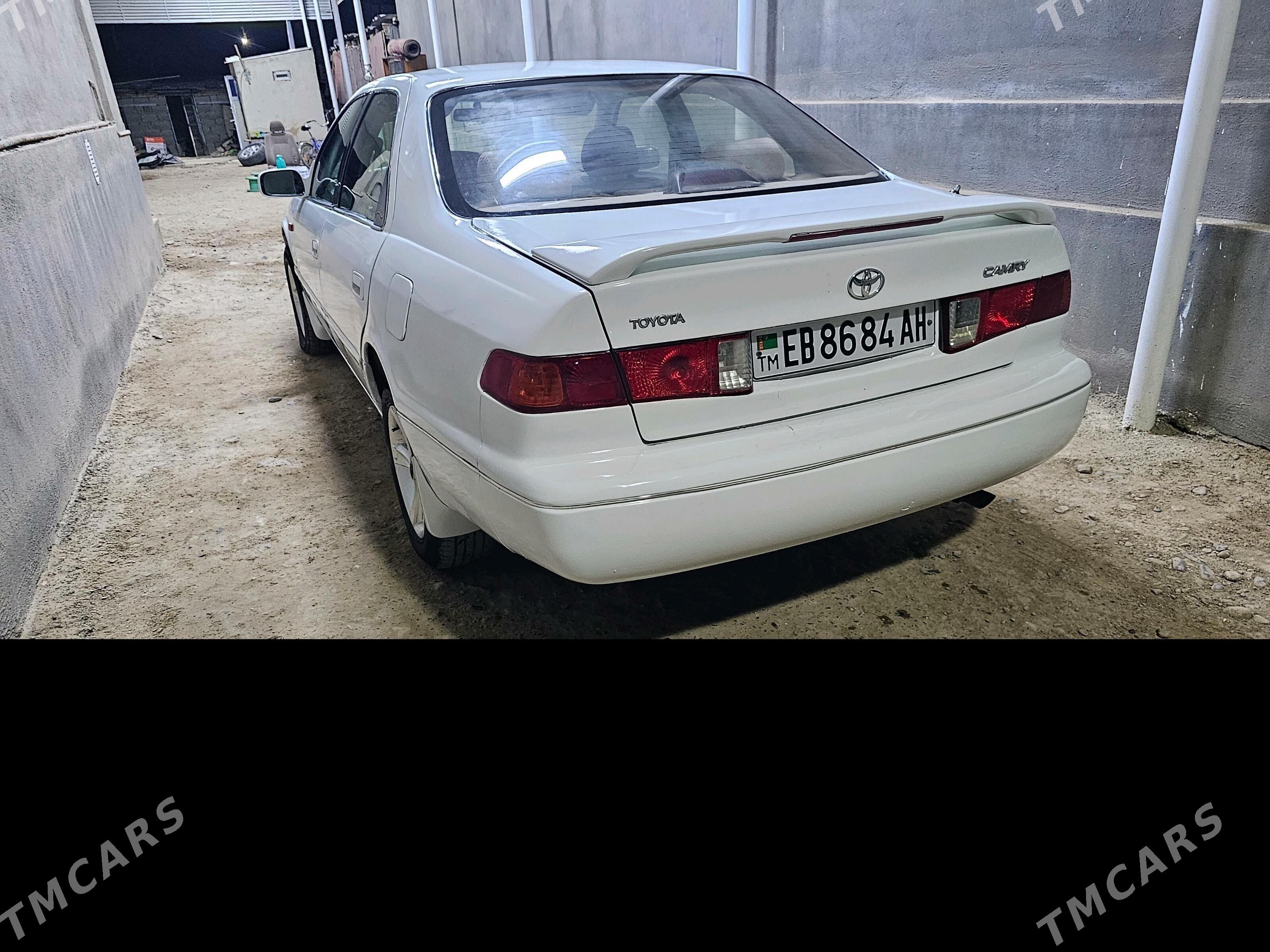 Toyota Camry 1998 - 110 000 TMT - Теджен - img 2